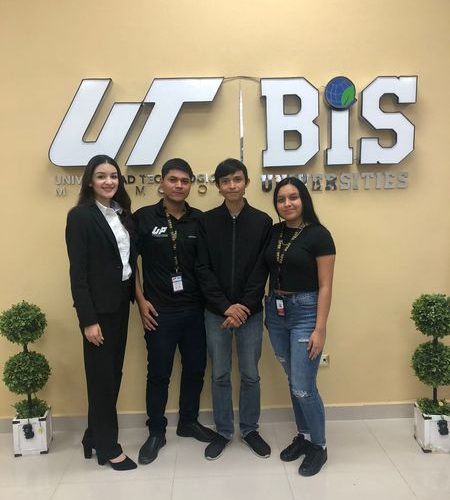 Participaron en el 7th national Spelling Bee