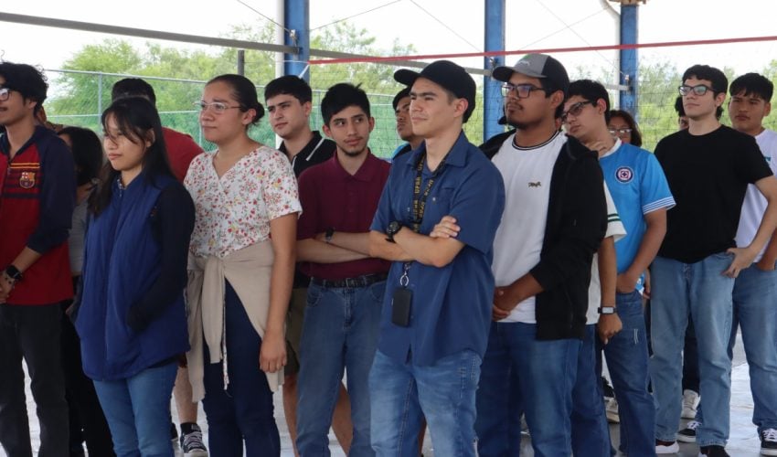 UPRR celebra su primer Rally del Día del Ingeniero